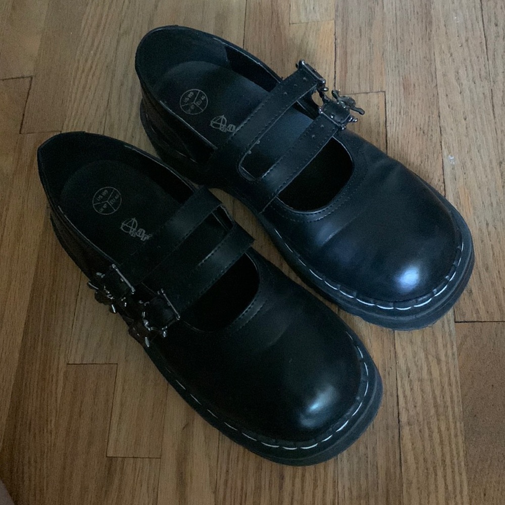 Mary Jane Shoes